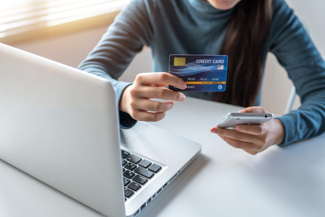 tips aman menggunakan kartu kredit